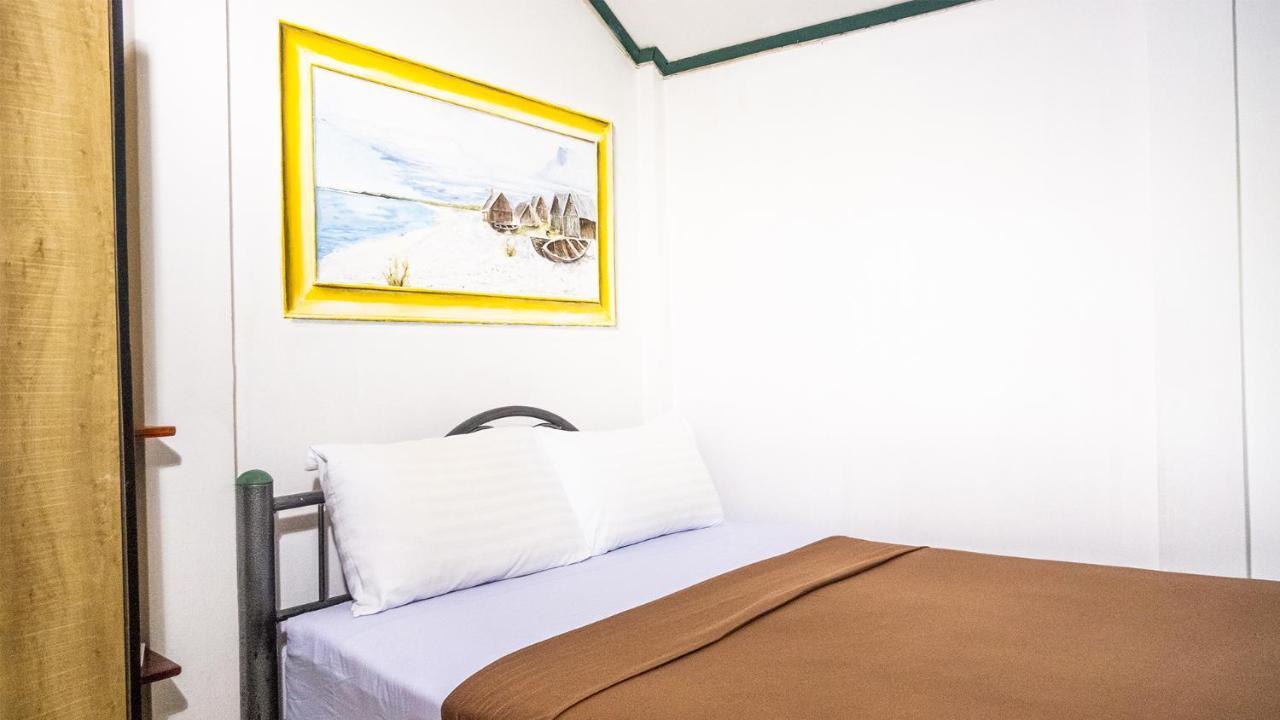 Sabina Guesthouse Kamala מראה חיצוני תמונה