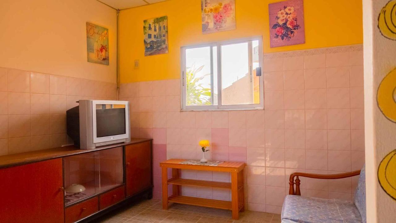 Sabina Guesthouse Kamala מראה חיצוני תמונה