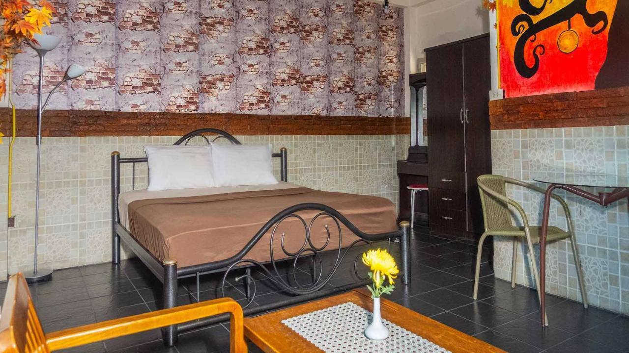 Sabina Guesthouse Kamala מראה חיצוני תמונה