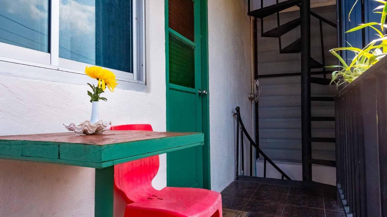 Sabina Guesthouse Kamala מראה חיצוני תמונה